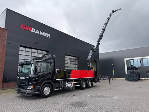 Scania P P370 XT 6x2 HMF 3220-K6+Fly jib FJ600-K3 Euro 6D