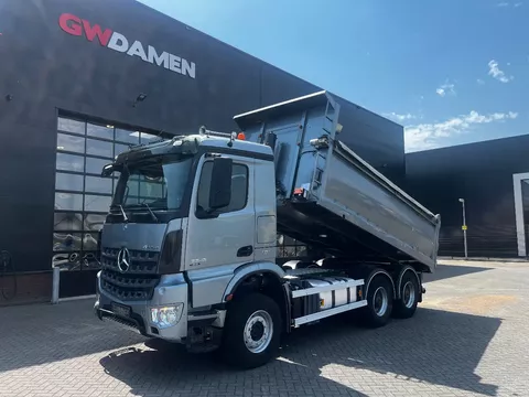 Mercedes-Benz Arocs 3343 6x4 Kipper/Trekker Euro 6