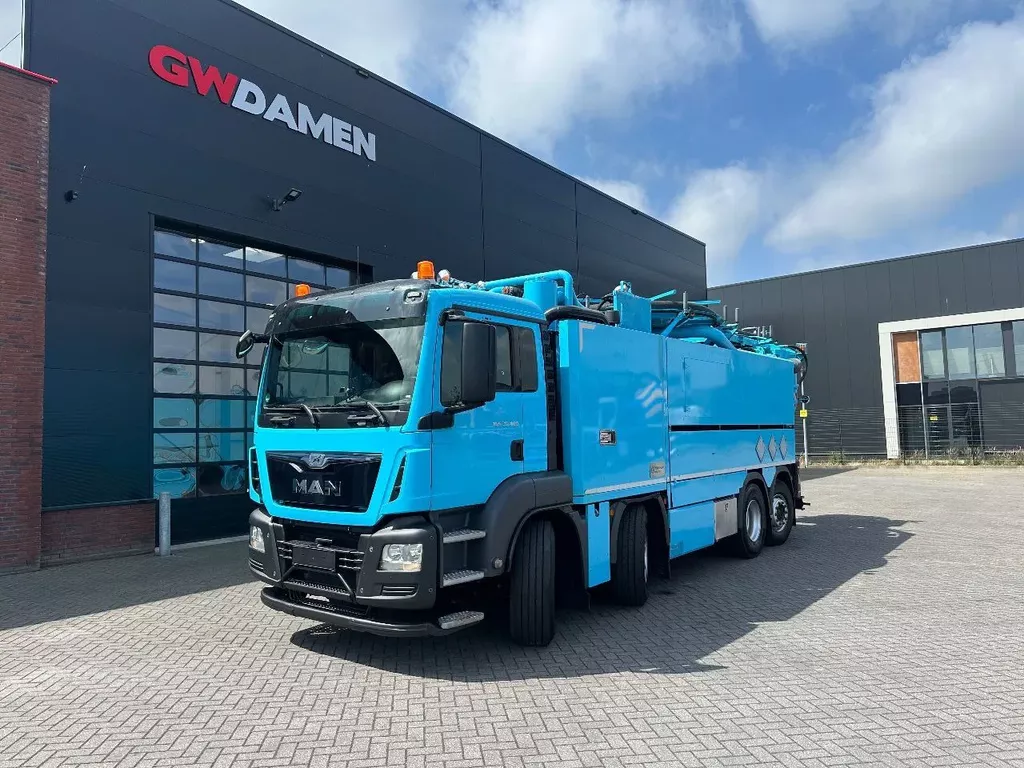 MAN TGS 35.400 8X2-4 BL WIEDEMANN SUPER 1000